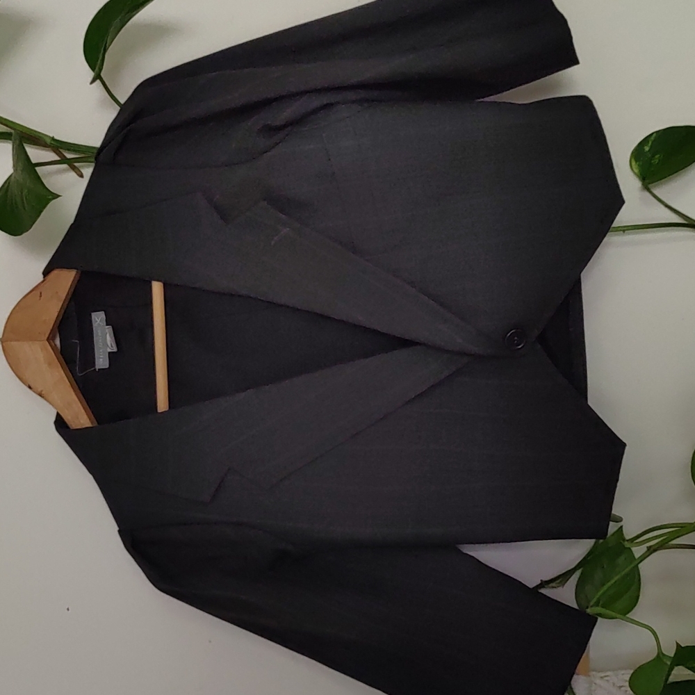 Urban Renewal Cropped Blazer